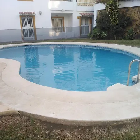 Apartment 2 Bed Gf Near Puerto Banus *