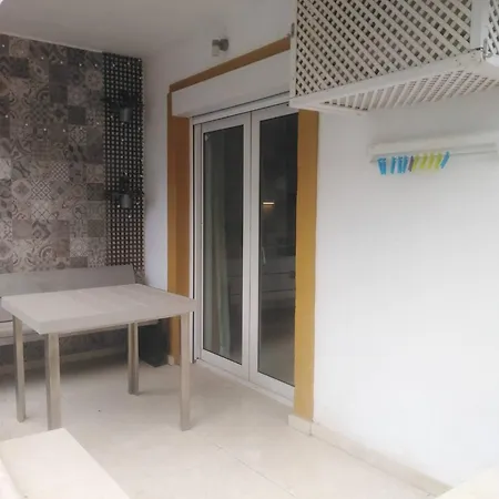 2 Bed Gf Near Puerto Banus Marbella