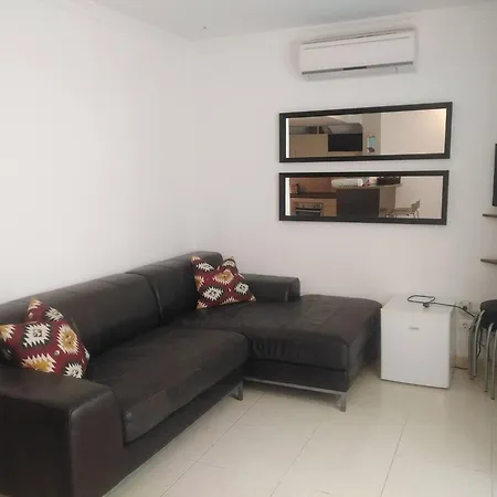 2 Bed Gf Near Puerto Banus